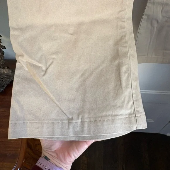 Old Navy Women’s Bootcut Khaki Pants - Picture 5 of 7